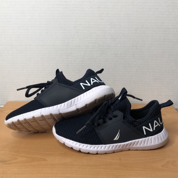 Nautica Sneakers - Picture 3 of 9